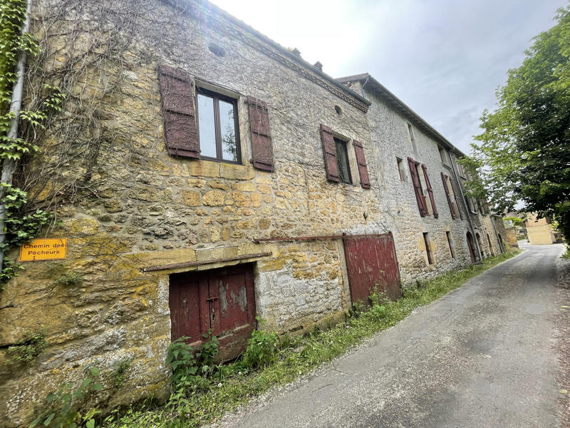 Maison - 170 m² - 8 pièces