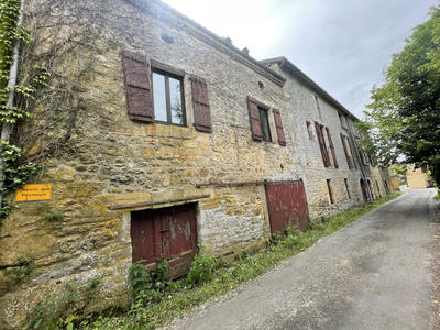 Maison - 170 m² - 8 pièces