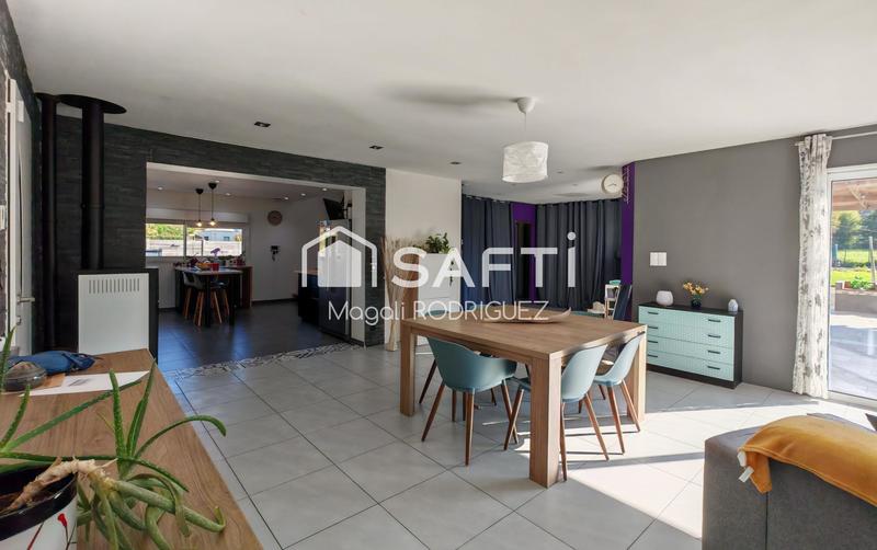 Maison - 188 m² - 8 pièces