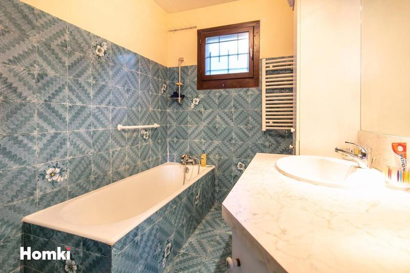 Maison - 103 m² - 4 pièces