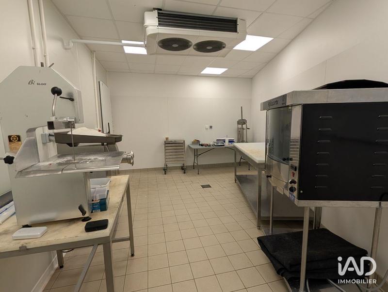 Local commercial - 190 m²