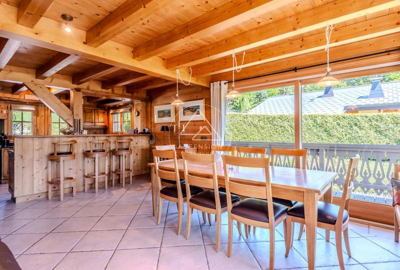 Châlet - 176 m² - 6 pièces