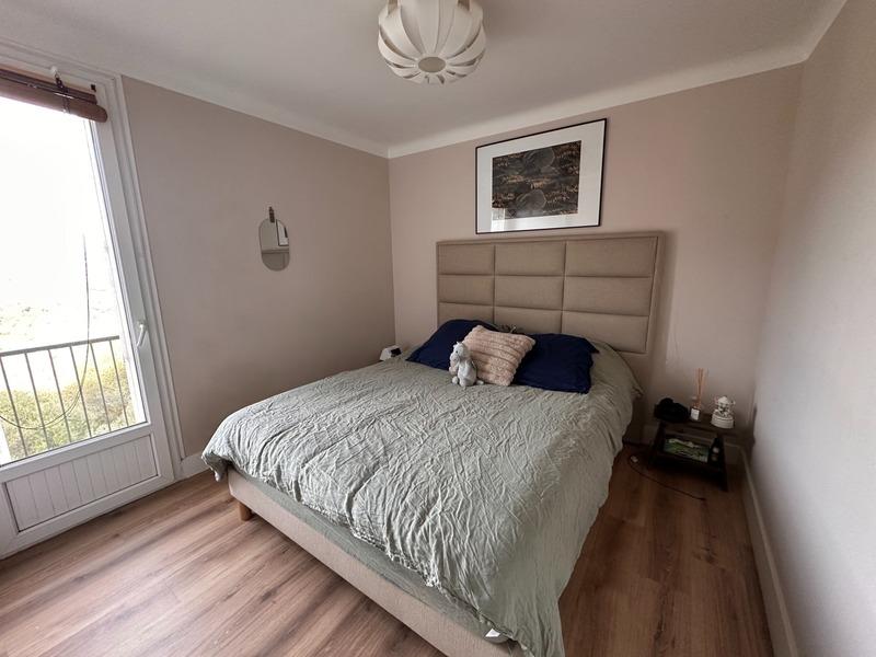 Appartement - 82 m² - 3 pièces