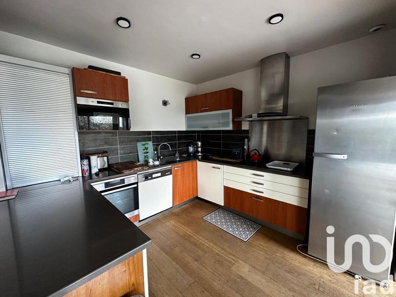 Maison - 220 m² - 7 pièces