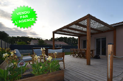 Villa - 90 m² - 4 pièces