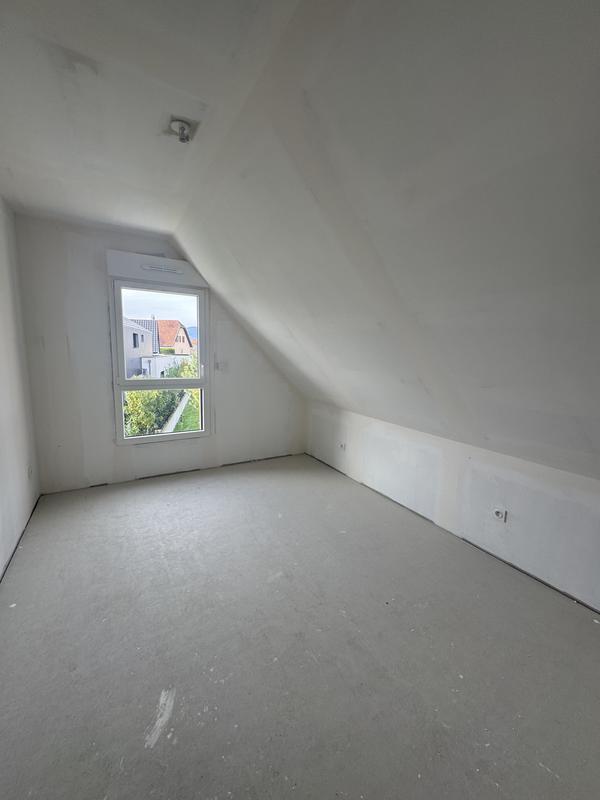 Maison - 82 m² - 4 pièces