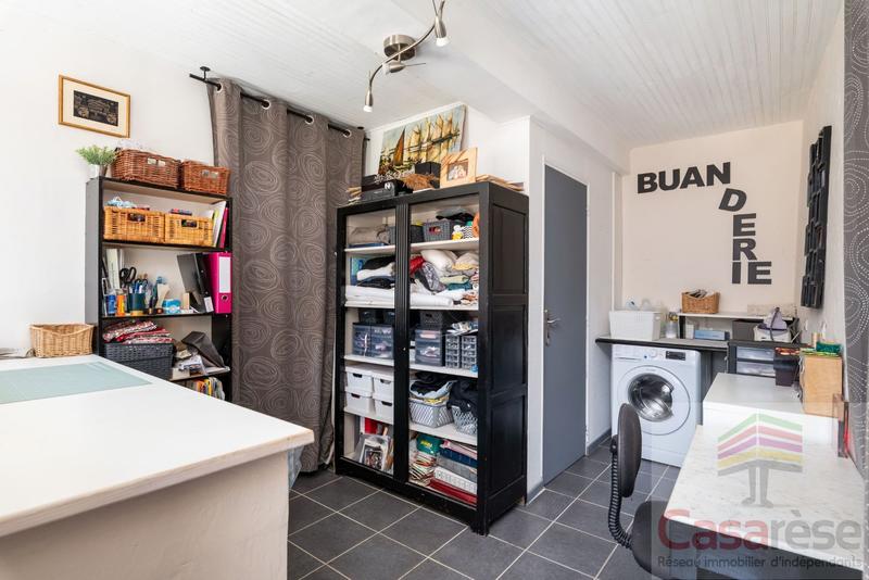 Maison - 180 m² - 6 pièces