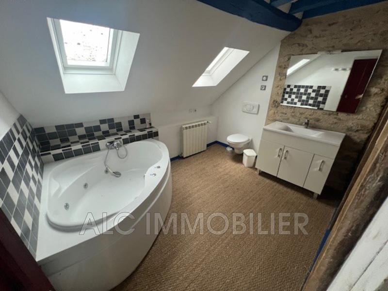 Maison - 224 m² - 9 pièces