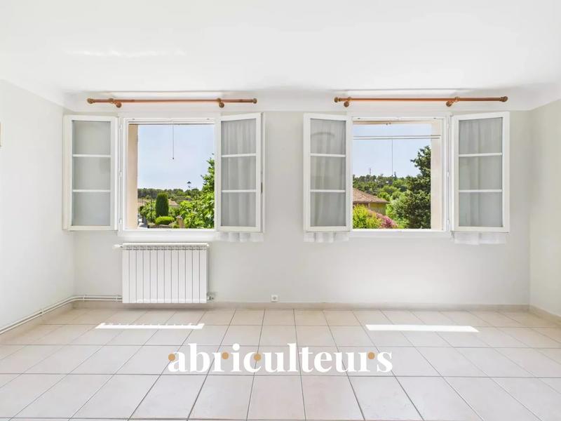 Maison - 94 m² - 5 pièces