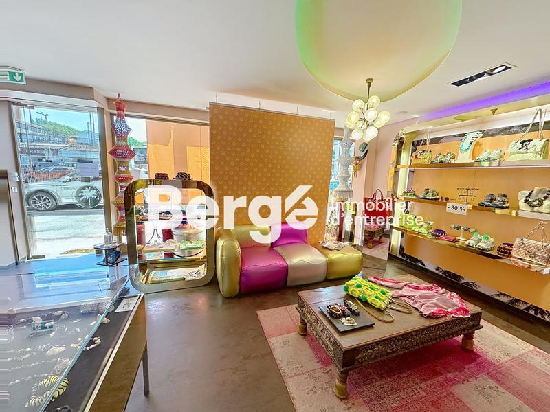 Local commercial - 100 m²