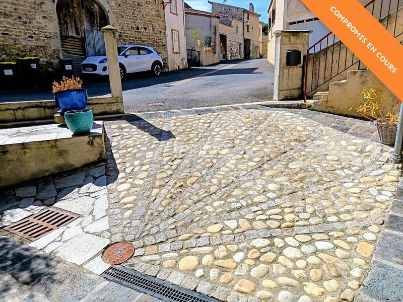 Maison de bourg - 96 m² - 5 pièces