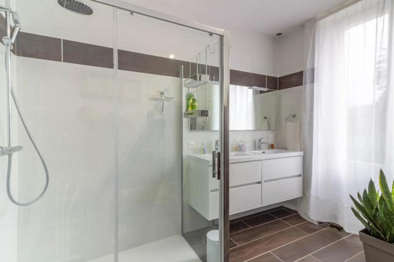 Propriété - 212 m² - 7 pièces