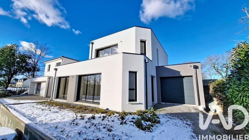 Maison - 135 m² - 6 pièces