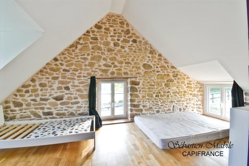 Maison - 95 m² - 5 pièces