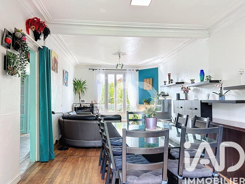 Maison - 140 m² - 8 pièces