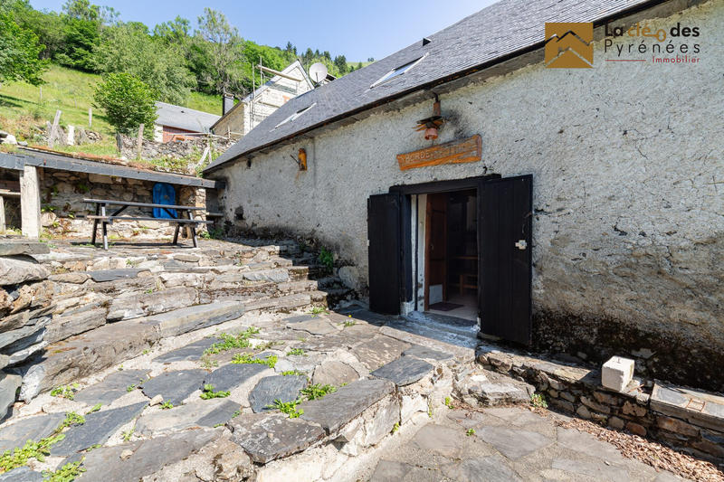 Maison traditionnelle - 76 m² - 4 pièces