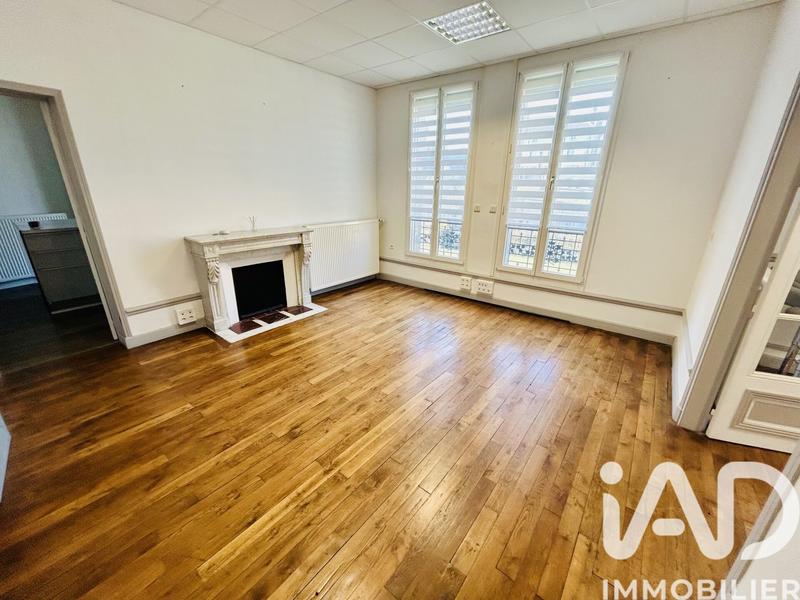 Château - 330 m² - 8 pièces