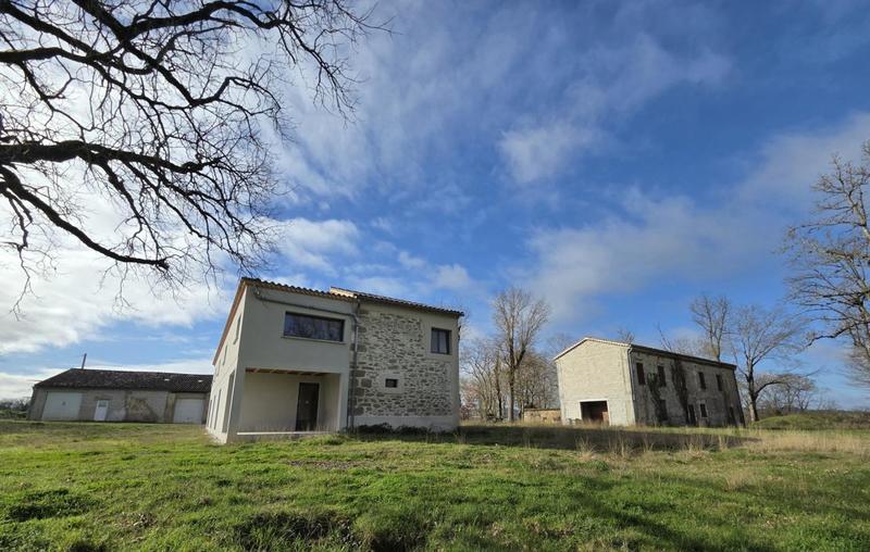 Corps de ferme - 486 m² - 10 pièces