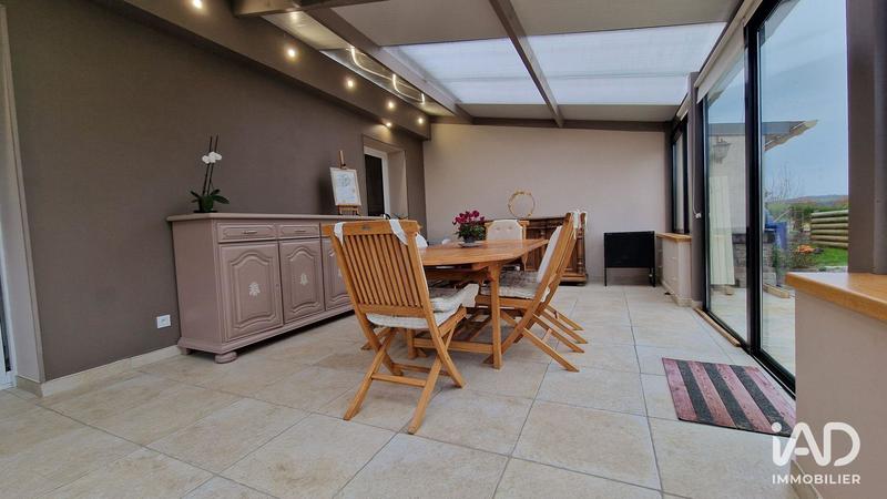 Maison - 122 m² - 5 pièces