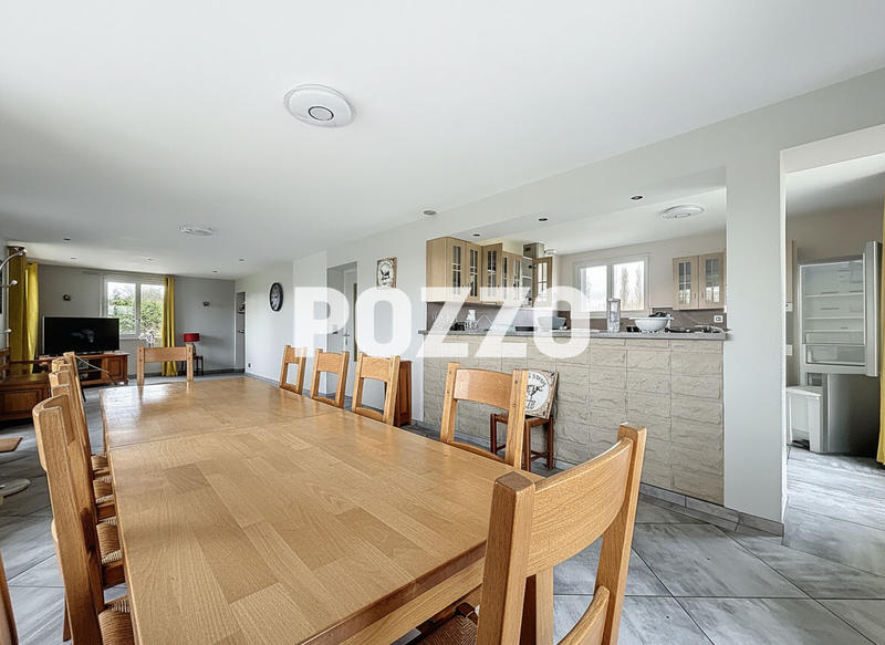 Maison - 138 m² - 5 pièces