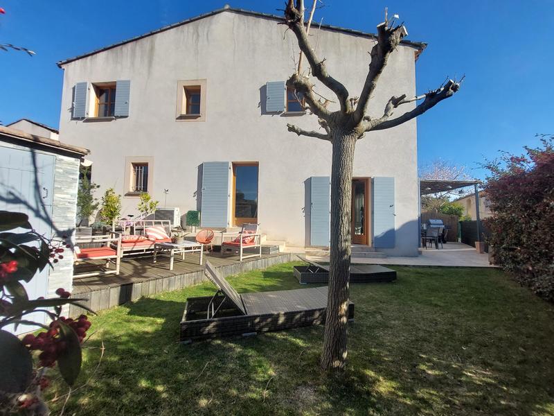 Maison - 101 m² - 5 pièces