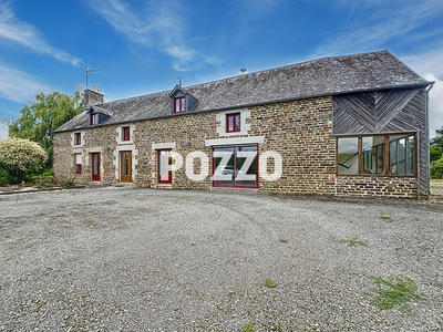 Maison - 255 m² - 7 pièces