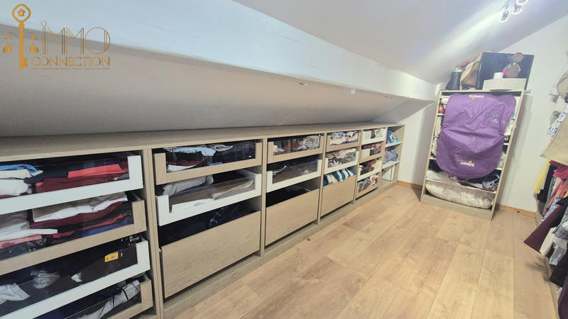 Maison - 138 m² - 5 pièces