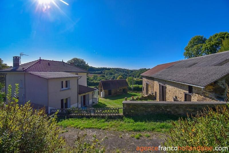 Maison jumelée - 145 m² - 6 pièces