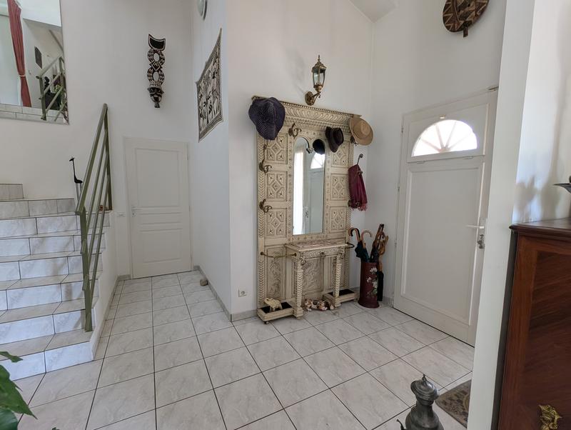 Maison - 184 m² - 6 pièces