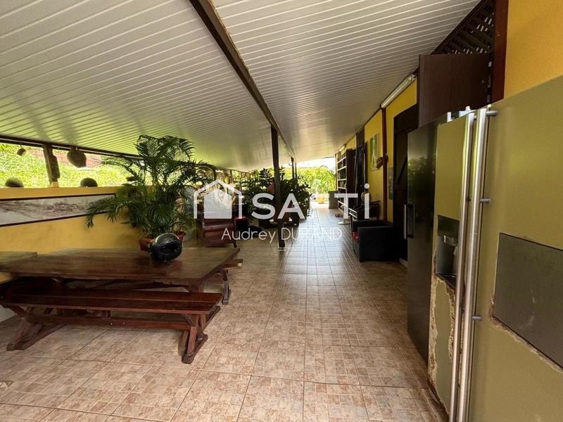 Maison - 141 m² - 6 pièces