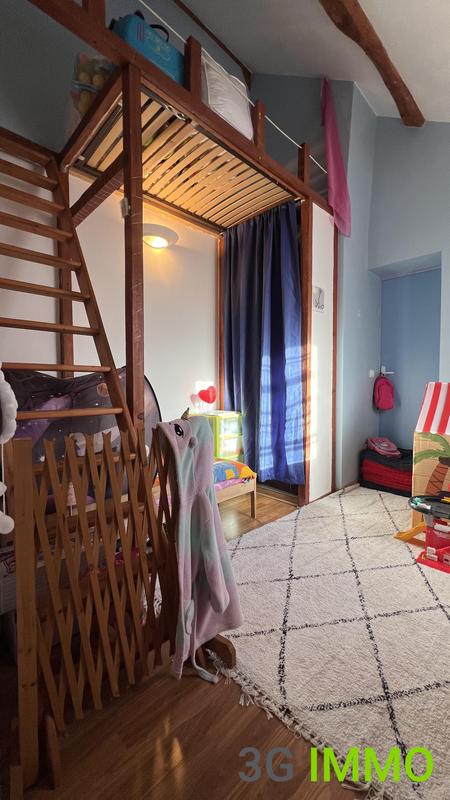 Maison - 170 m² - 7 pièces