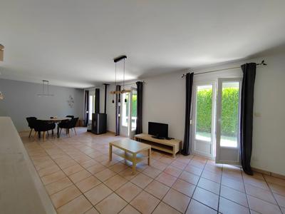 Maison - 140 m² - 5 pièces