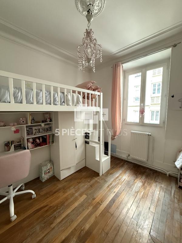 Maison de ville - 147 m² - 6 pièces