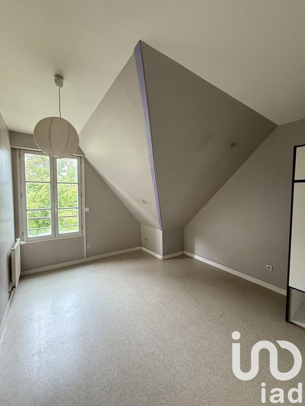 Maison - 319 m² - 11 pièces