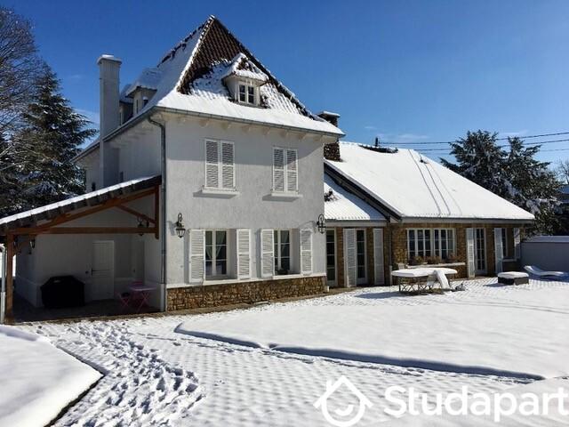 Chambre - 28 m² - 1 pièce