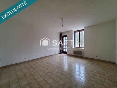 Maison - 96 m² - 5 pièces