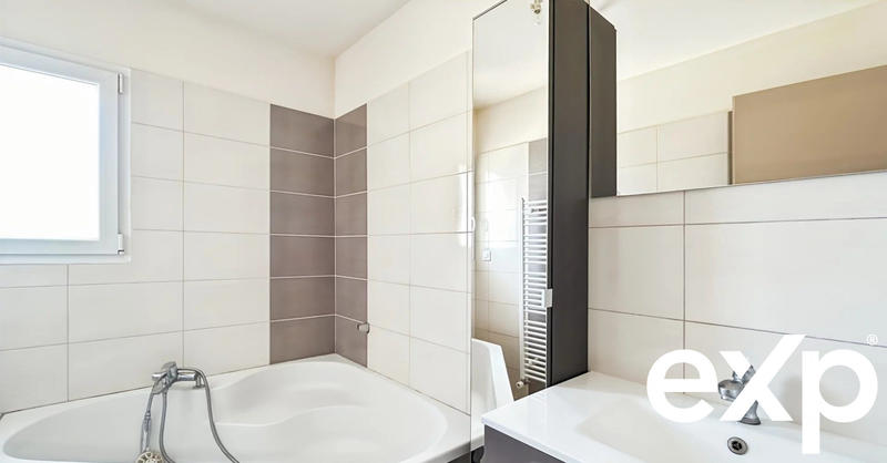 Maison - 122 m² - 6 pièces