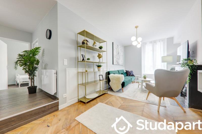 Chambre - 12 m² - 1 pièce