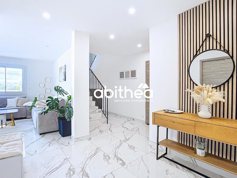 Villa - 140 m² - 4 pièces