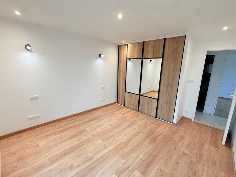 Maison contemporaine - 111 m² - 4 pièces