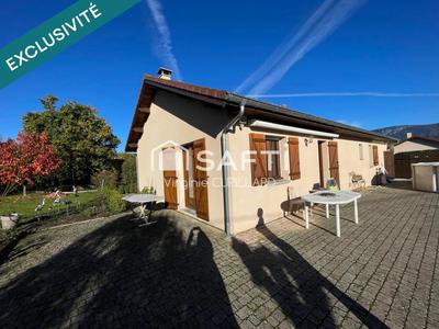 Maison - 94 m² - 4 pièces