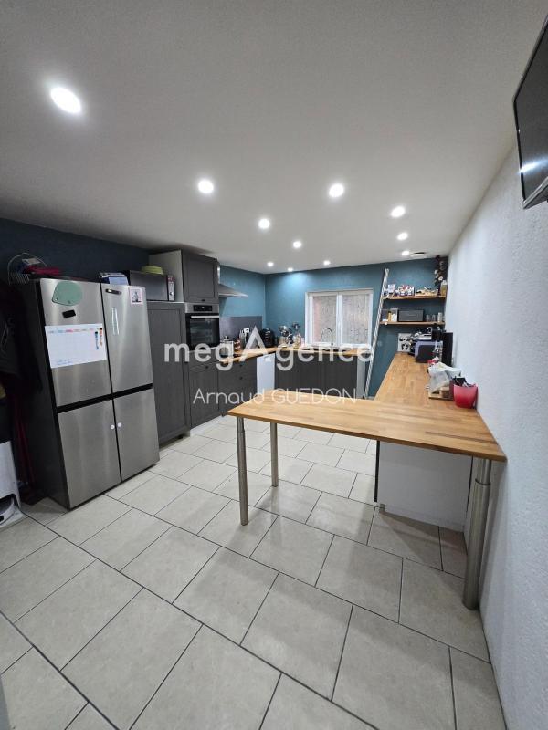 Maison - 107 m² - 6 pièces