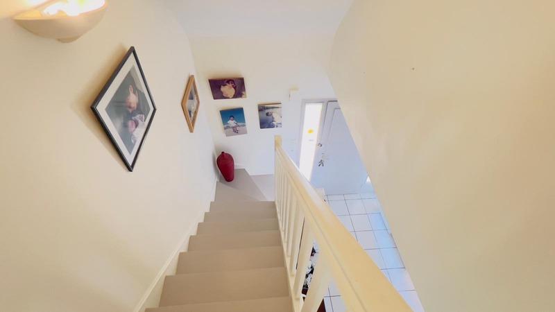 Maison - 152 m² - 8 pièces