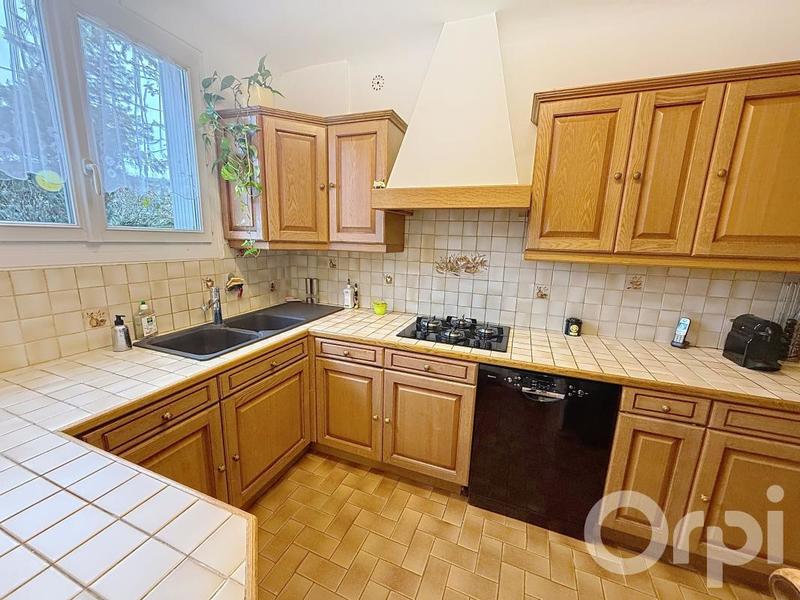 Maison - 82 m² - 4 pièces