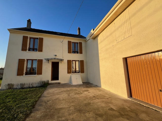 Maison - 100 m² - 6 pièces