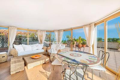 Appartement - 144 m² - 6 pièces