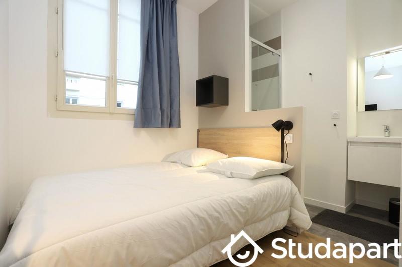 Chambre - 10 m² - 1 pièce