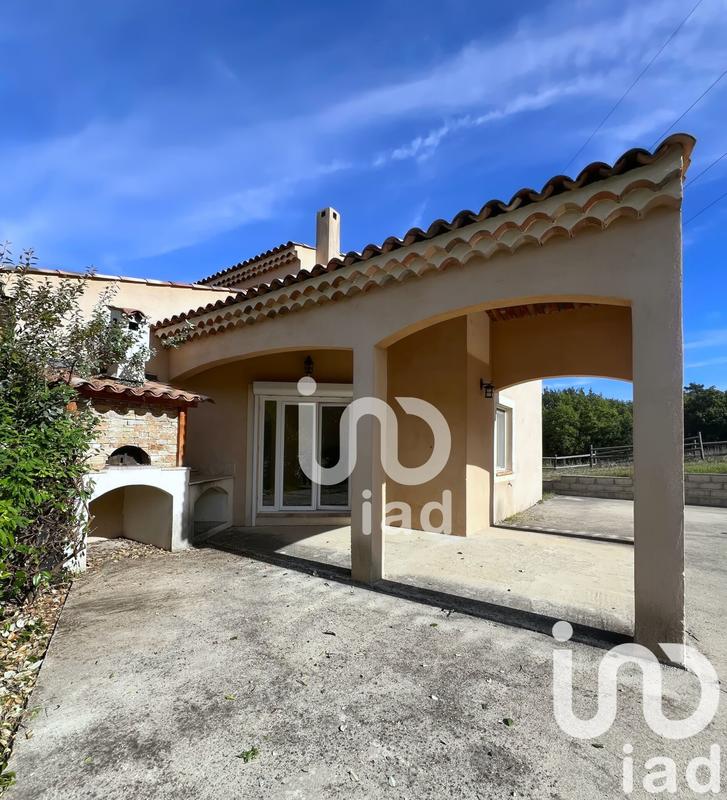 Maison - 210 m² - 7 pièces