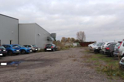 Local commercial - 662 m²