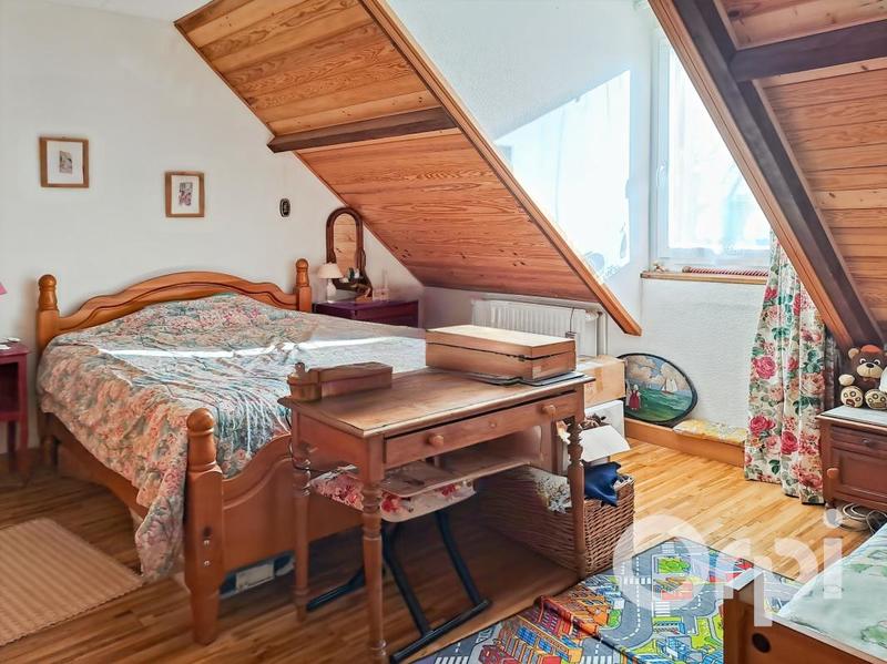 Maison - 183 m² - 7 pièces